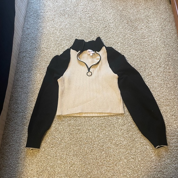 Crybaby cropped sweater - Picture 1 of 3